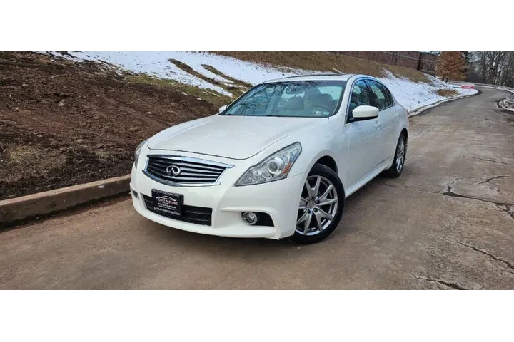 $7995 : 2011 G37 Sedan x Sport Appear image 2