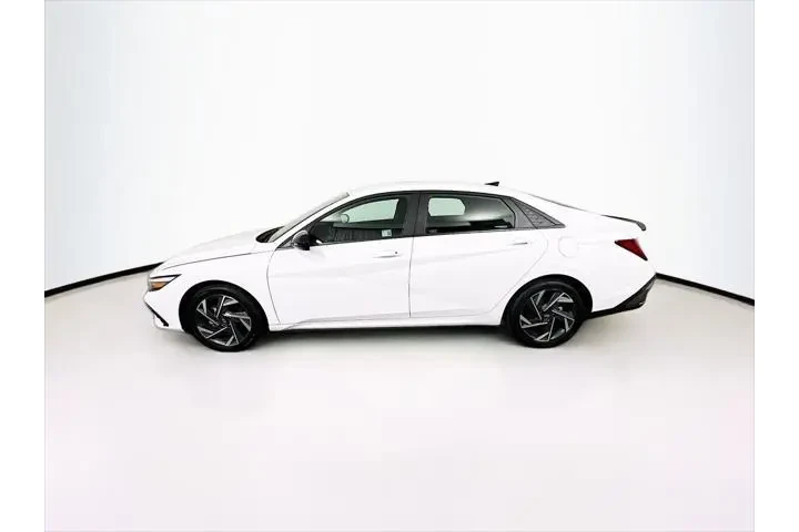 $26790 : Hyundai ELANTRA Hybrid 2025 image 5