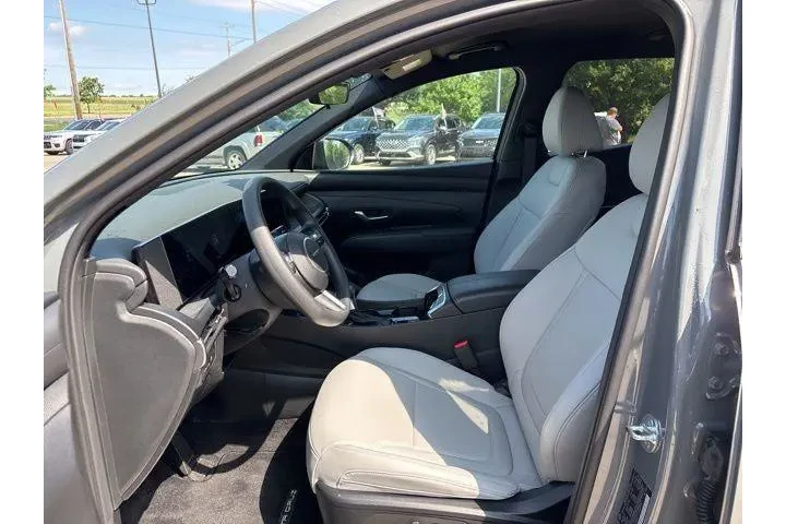 $31998 : Hyundai SANTA CRUZ 2026 SEL image 6