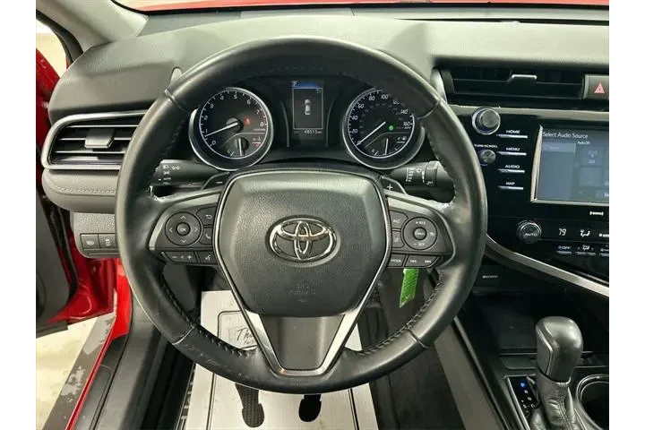 $21000 : Toyota Camry 2020 SE 4dr Sed image 4