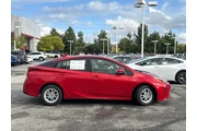 $18988 : Toyota Prius 2021 LE 4dr Hat thumbnail