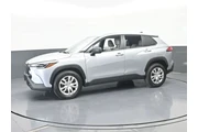 $22991 : Toyota Corolla Cross 2025 L thumbnail