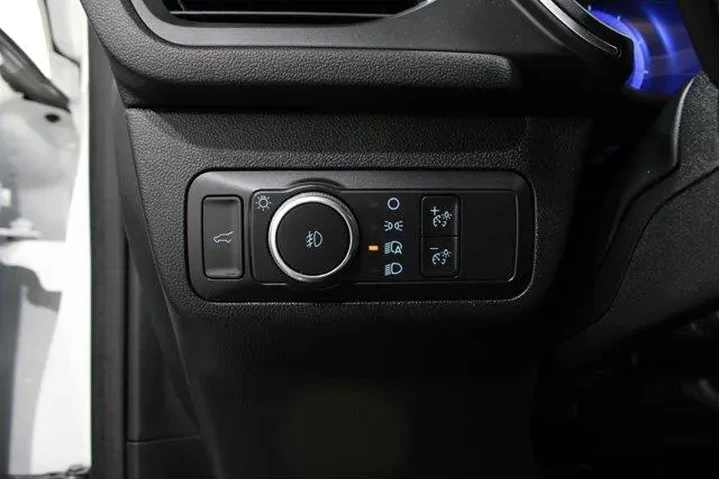 $29892 : Ford Escape 2022 AWD Titaniu image 9