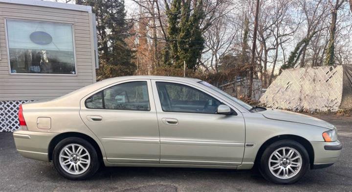 $3995 : 2005 S60 2.4 image 9