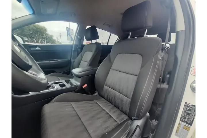 $15998 : Kia Sportage 2021 LX 4dr SUV image 8