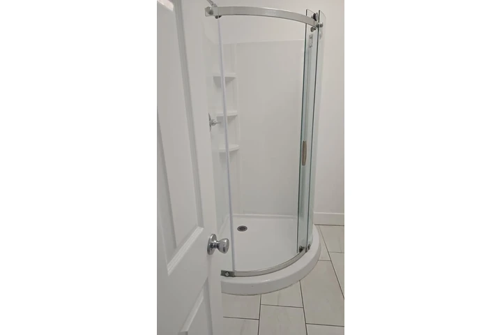 $1900 : Renta Studio (Santa Ana) image 10