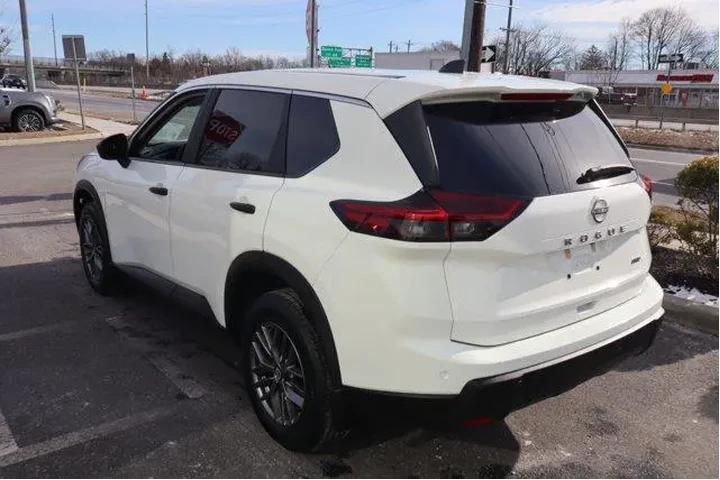 $21013 : Nissan Rogue 2025 AWD S 4dr image 8