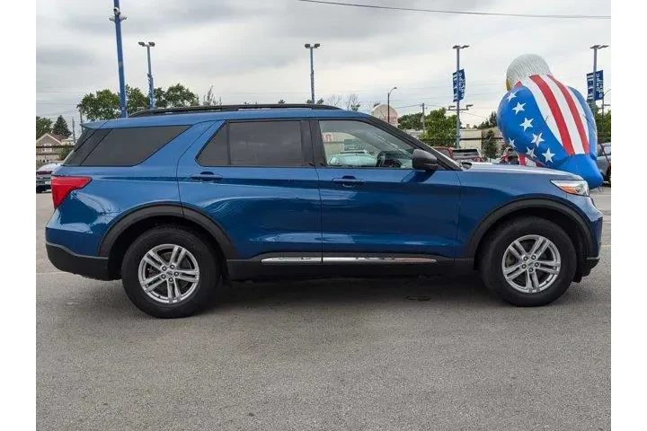 $25700 : Ford Explorer 2020 AWD XLT 4 image 2