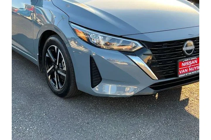 $18998 : Nissan Sentra 2024 SV 4dr Se image 9