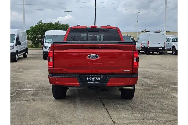 $39925 : Ford F-150 2023 4x4 XLT 4dr image 4
