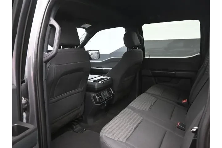 $29599 : Ford F-150 2021 4x2 XL 4dr S image 2