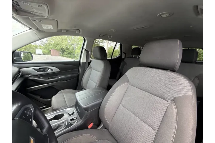 $9999 : 2021 Traverse LS image 8