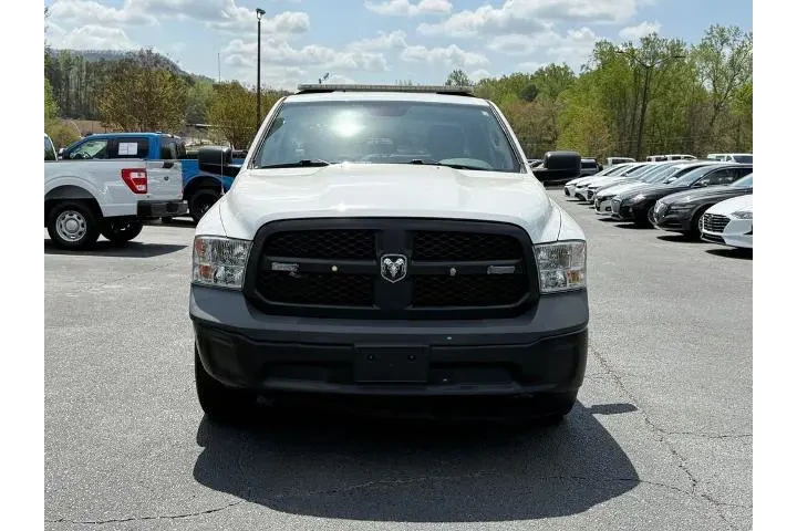 $16397 : Ram 1500 Classic 2019 4x2 Tr image 9