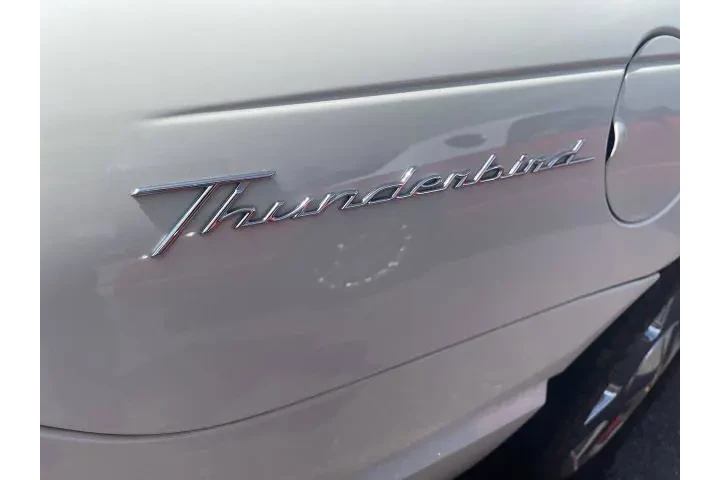 $24995 : Ford Thunderbird 2002 Deluxe image 10