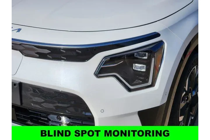 $27495 : Kia Niro EV 2024 Wave 4dr Cr image 7