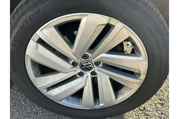 $24994 : Volkswagen Atlas 2021 V6 SEL image 4