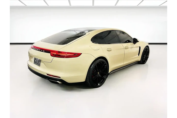 $35000 : Porsche Panamera 2018 AWD 4 image 1
