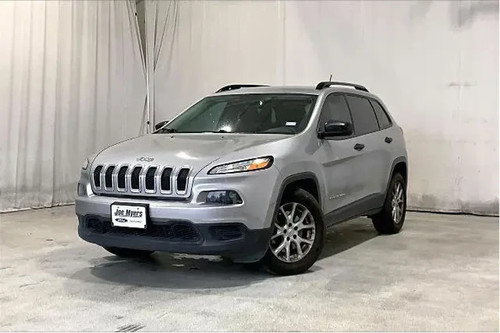 $9641 : Jeep Cherokee 2017 Sport 4dr image 2