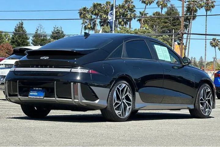 $25590 : Hyundai IONIQ 6 2024 SEL 4dr image 6