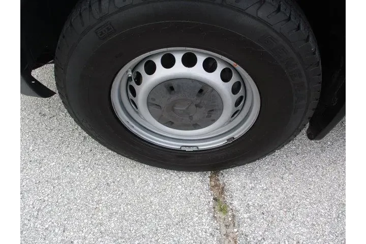 $34995 : Mercedes-Benz Sprinter 2021 image 9