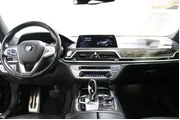 $29954 : BMW 7 Series 2018 AWD ALPINA thumbnail