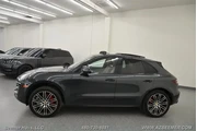 $31998 : Porsche Macan 2018 AWD GTS 4 thumbnail