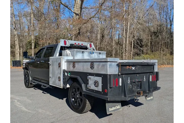 $18991 : Ram 3500 2016 4x4 Laramie 4d image 8