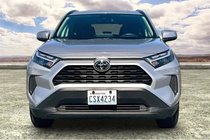 $33991 : Toyota RAV4 Hybrid 2025 AWD image 2