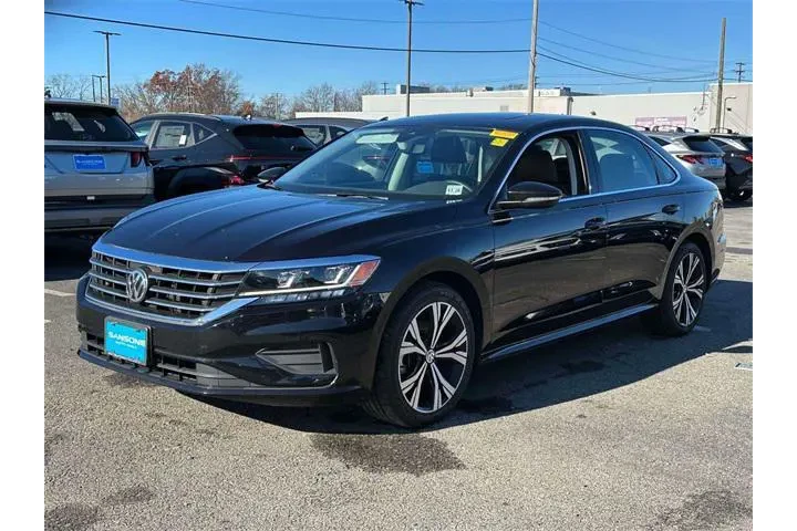 $18959 : Volkswagen Passat 2022 SE 4d image 2