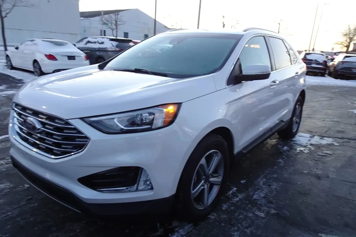 $17995 : 2019 EDGE image 3