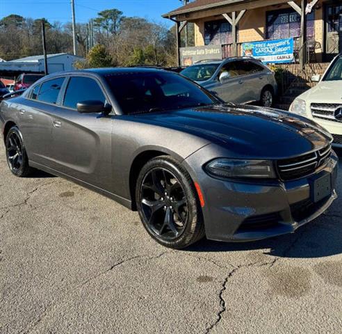 $6900 : 2015 Charger SE image 6