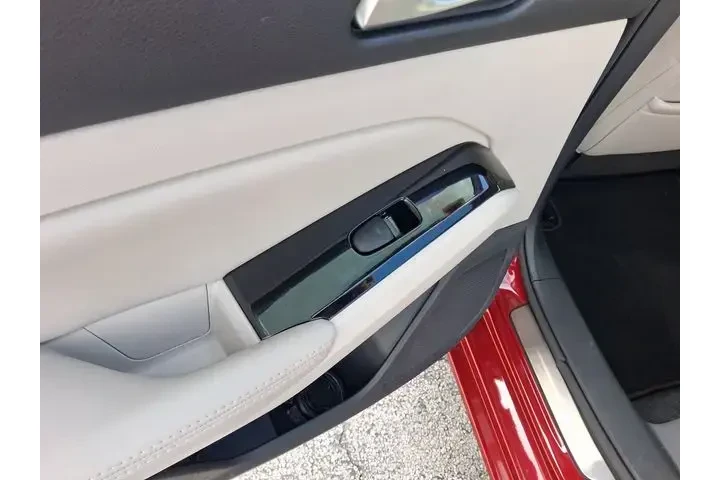 $18990 : Nissan Altima 2021 2.5 SL 4d image 10