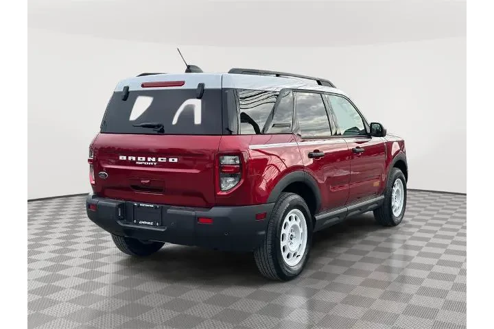 $32999 : Ford Bronco Sport 2025 AWD H image 3