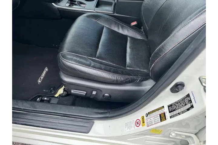 $6797 : 2015 Camry XSE image 9