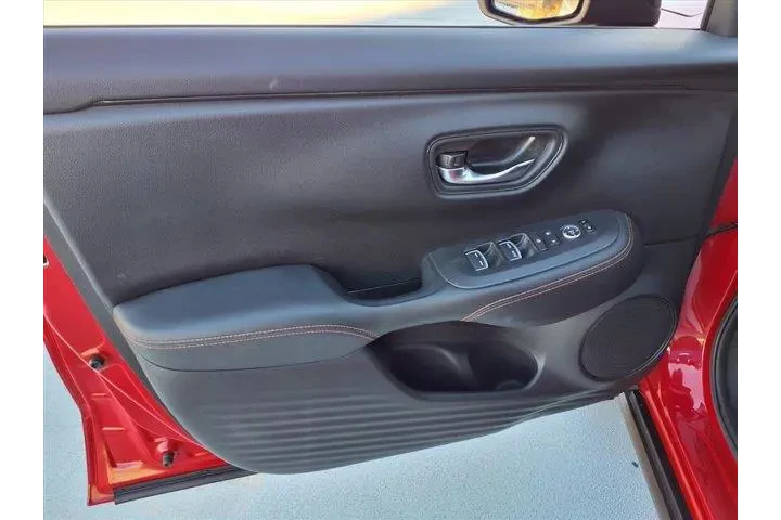 $23211 : Honda HR-V 2023 Sport 4dr Cr image 10