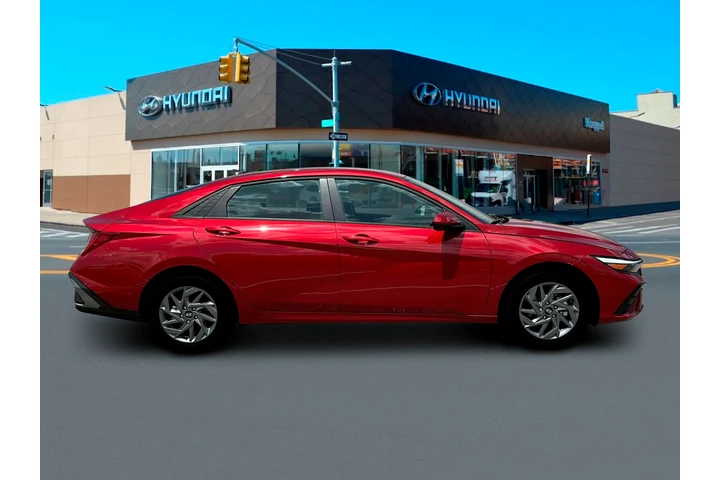 $24998 : Hyundai ELANTRA Hybrid 2025 image 9