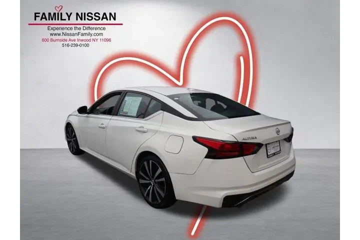 $16638 : Nissan Altima 2022 2.5 SR 4d image 6