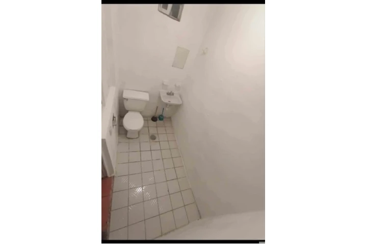 $7000 : Rento Local centrico SLP image 4