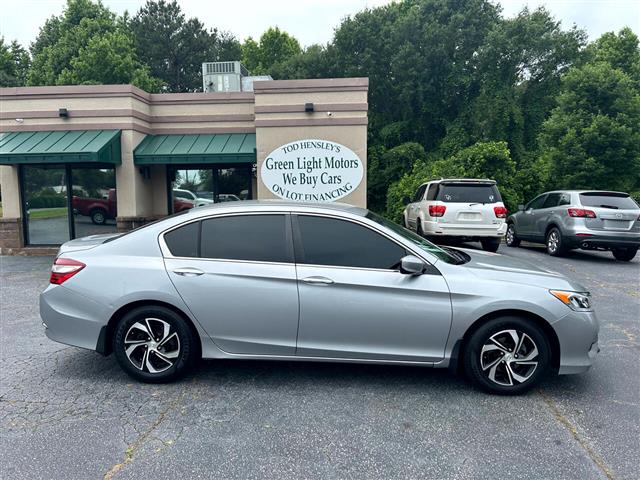 2017 Accord LX Sedan CVT image 2