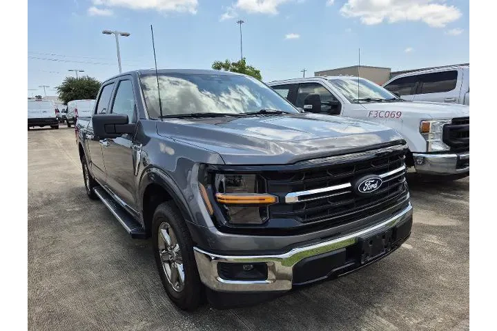$38196 : Ford F-150 2024 4x2 XLT 4dr image 2