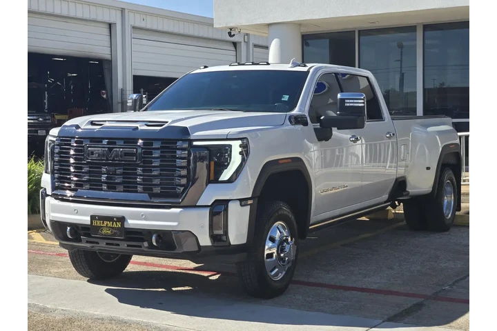 GMC Sierra 3500HD 2024 4x4 D image 2