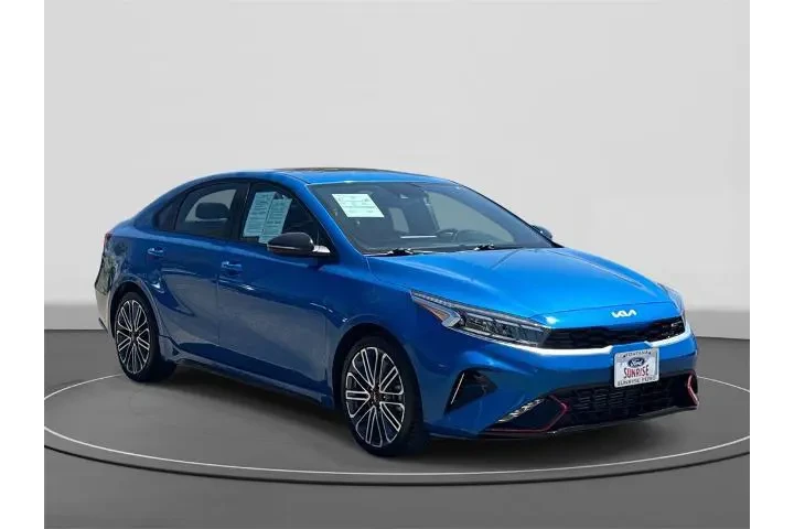 $19800 : Kia Forte 2024 GT 4dr Sedan image 4