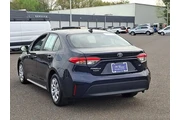 $20498 : Toyota Corolla 2024 LE 4dr S thumbnail