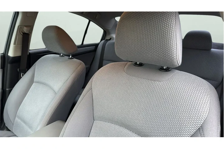 $18589 : Subaru Legacy 2018 AWD 2.5i image 10