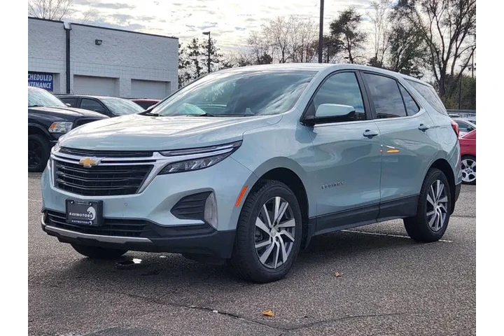 $16972 : 2022 Equinox LT image 8