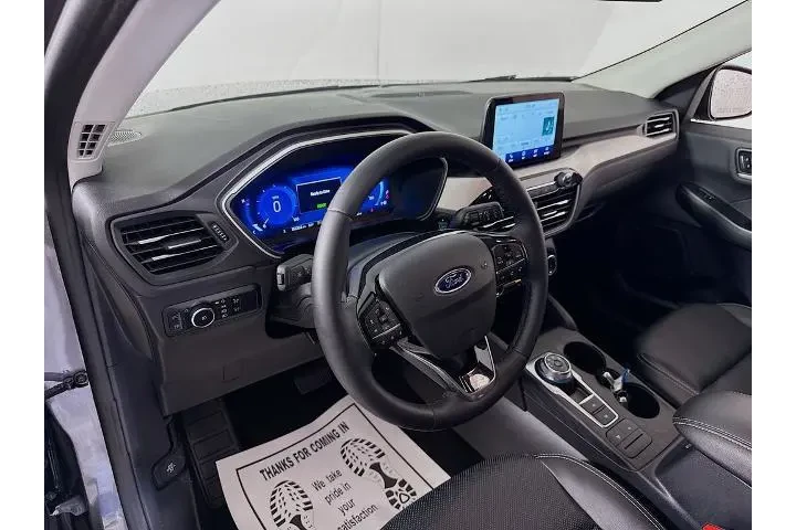 $26500 : Ford Escape Plug-In Hybrid 2 image 9