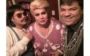 EL CHAPO Y SUS ESTRELLAS image 4