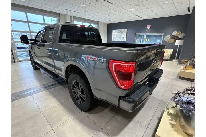 $37939 : Ford F-150 2022 4x4 XLT 4dr image 5
