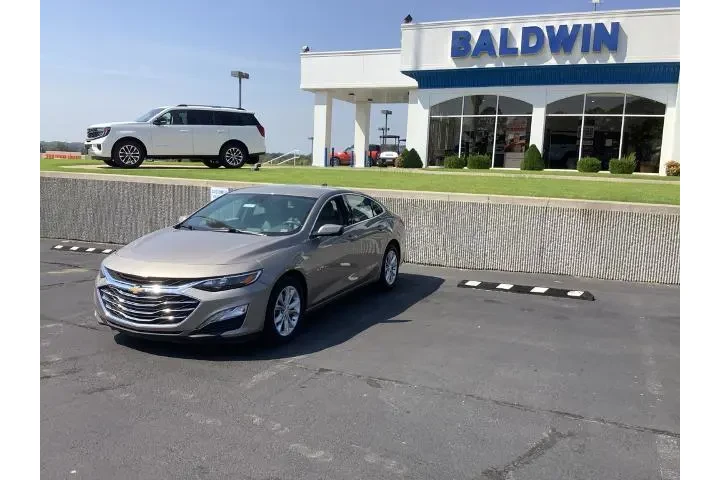 $18950 : Chevrolet Malibu 2023 LT 4dr image 3