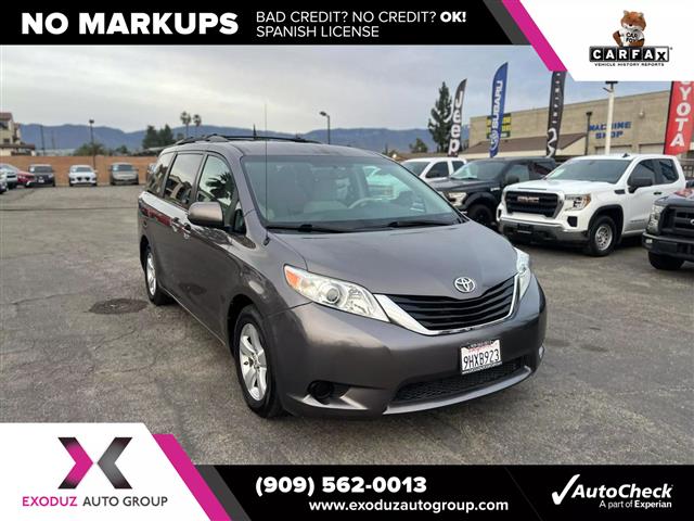 $8995 : 2012 Sienna LE image 4